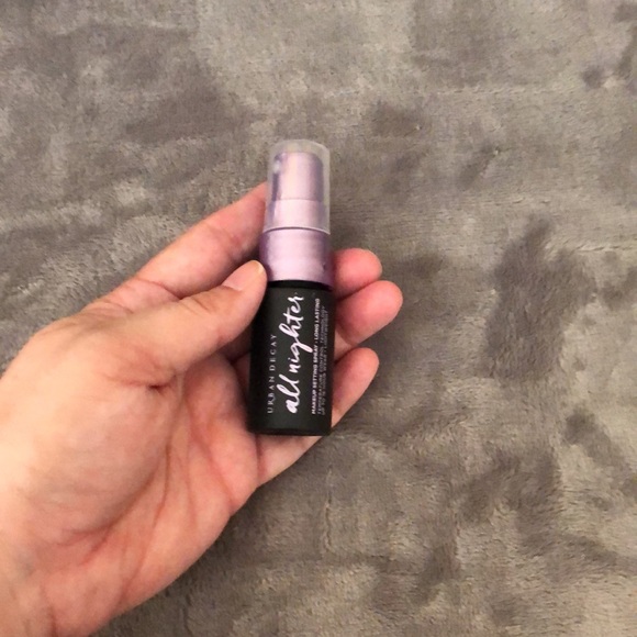 NEW 5/$20 🛍 Urban Decay All Nighter Makeup Setting Spray - Picture 8 of 8